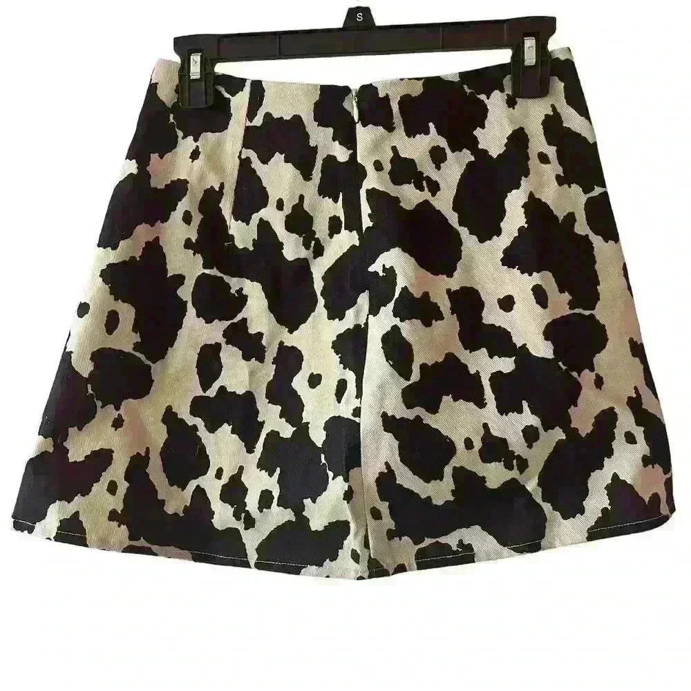 Hot Trend! SHEIN Women's Cow Print Mini Skirt Black Size S Casual Split Hem - Picture 4 of 8